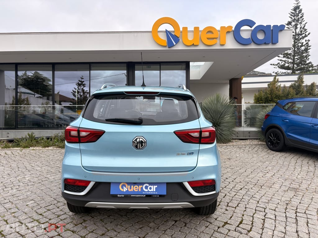 MG ZS EV 44.5 kWh Luxury