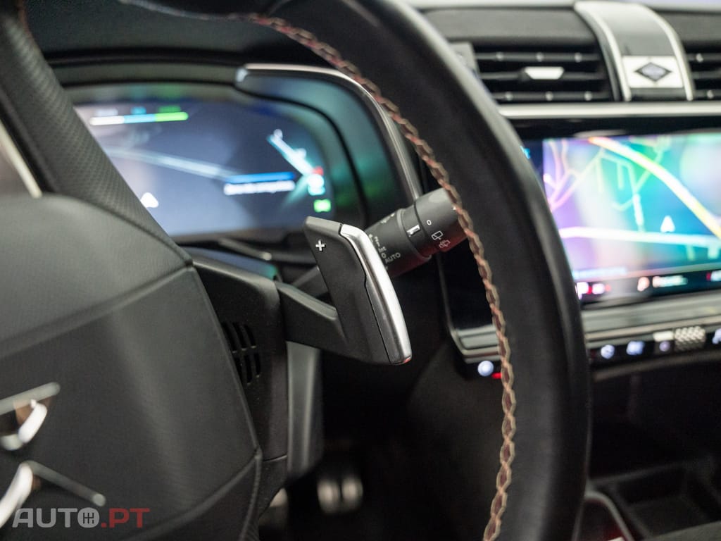 DS DS7 E-Tense Performance Line EAT8