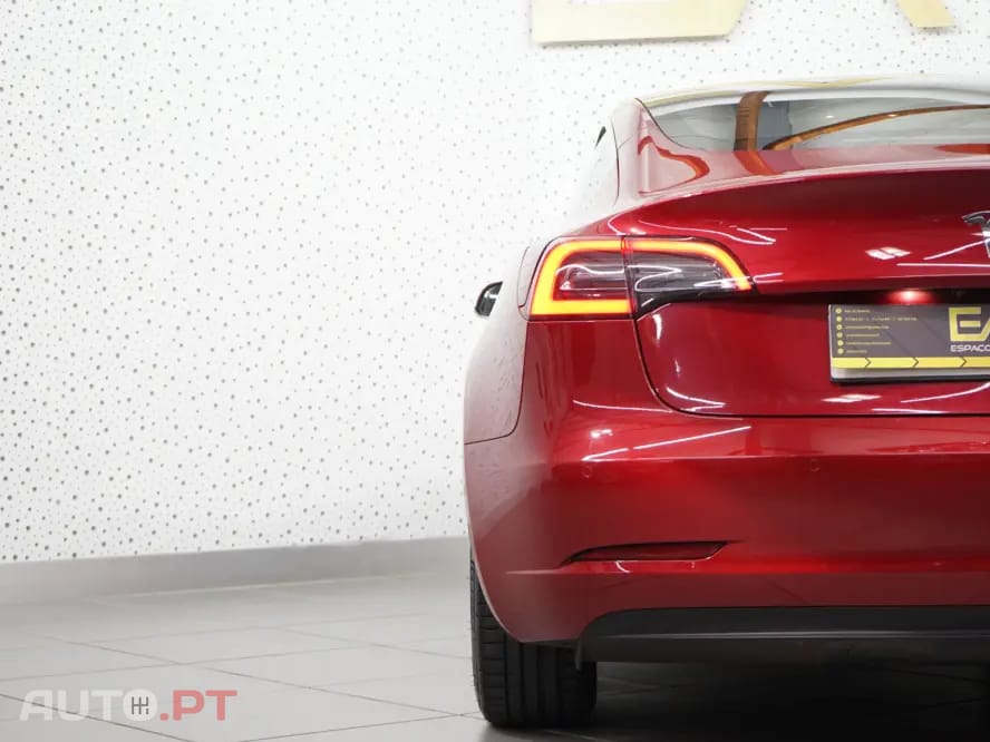 Tesla Model 3 Standard RWD Plus