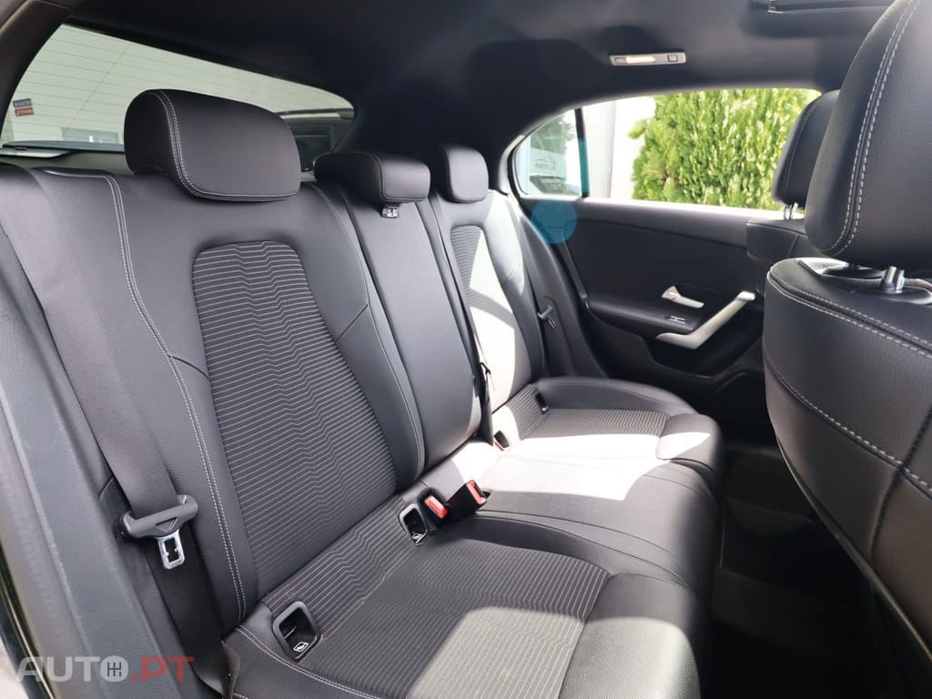 Mercedes-Benz A 180 d 7G-DCT Progressive