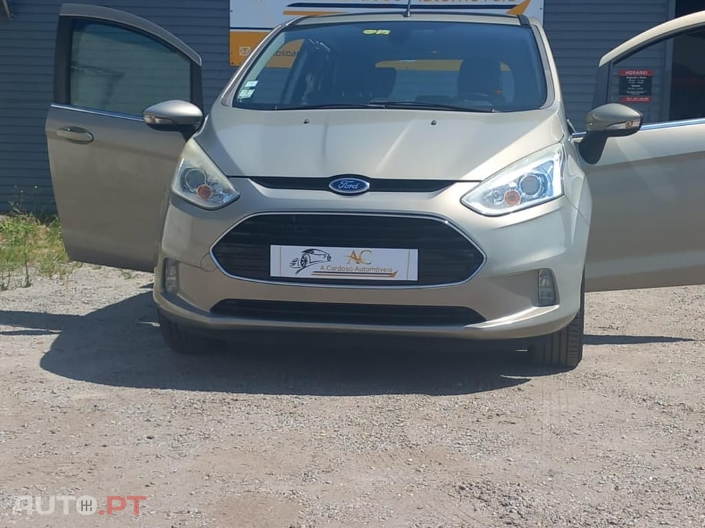 Ford B-Max 1.0 Ecoboost Titanium