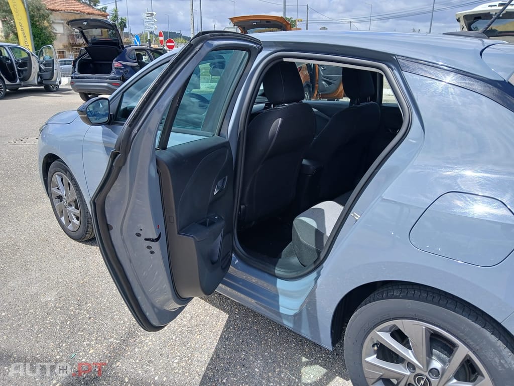 Opel Corsa 1.2 Edition