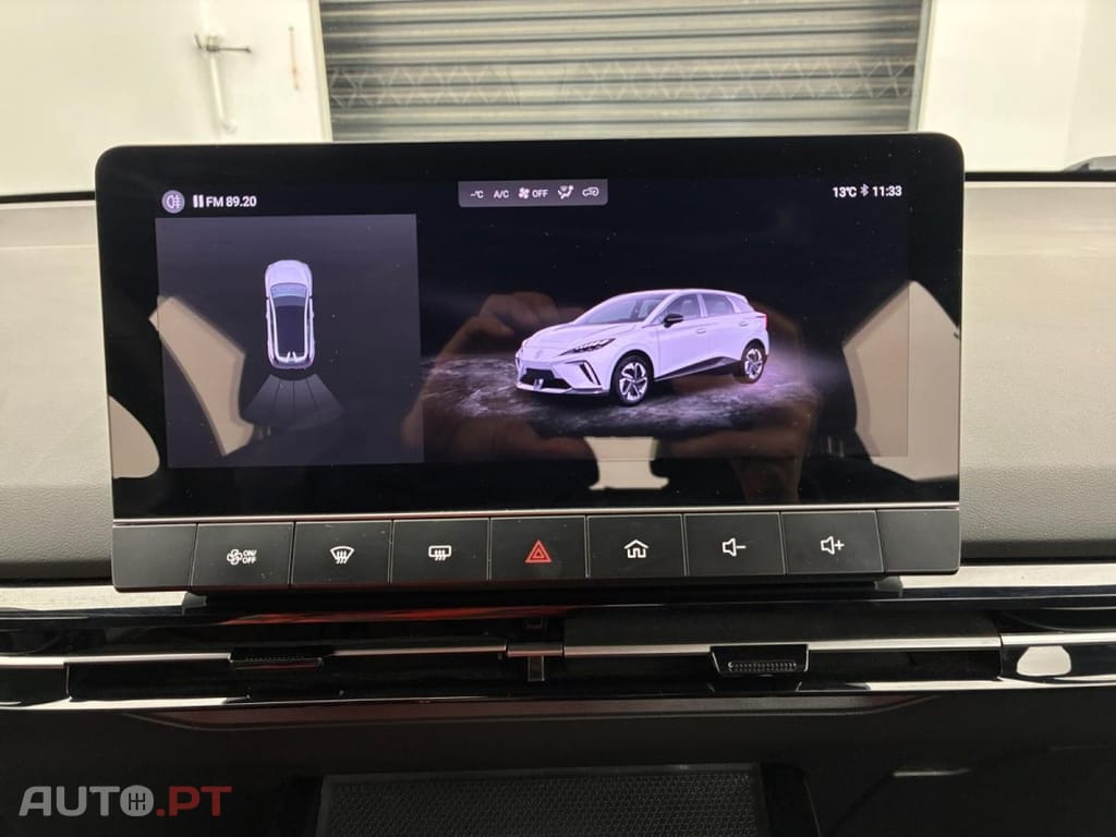 MG MG4 51 kWh Standard