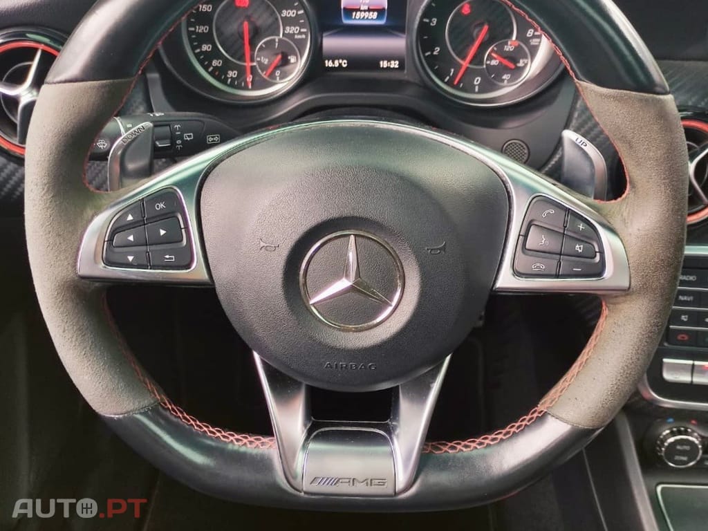 Mercedes-Benz A 45 AMG AMG 4Matic Speedshift 7G-DCT