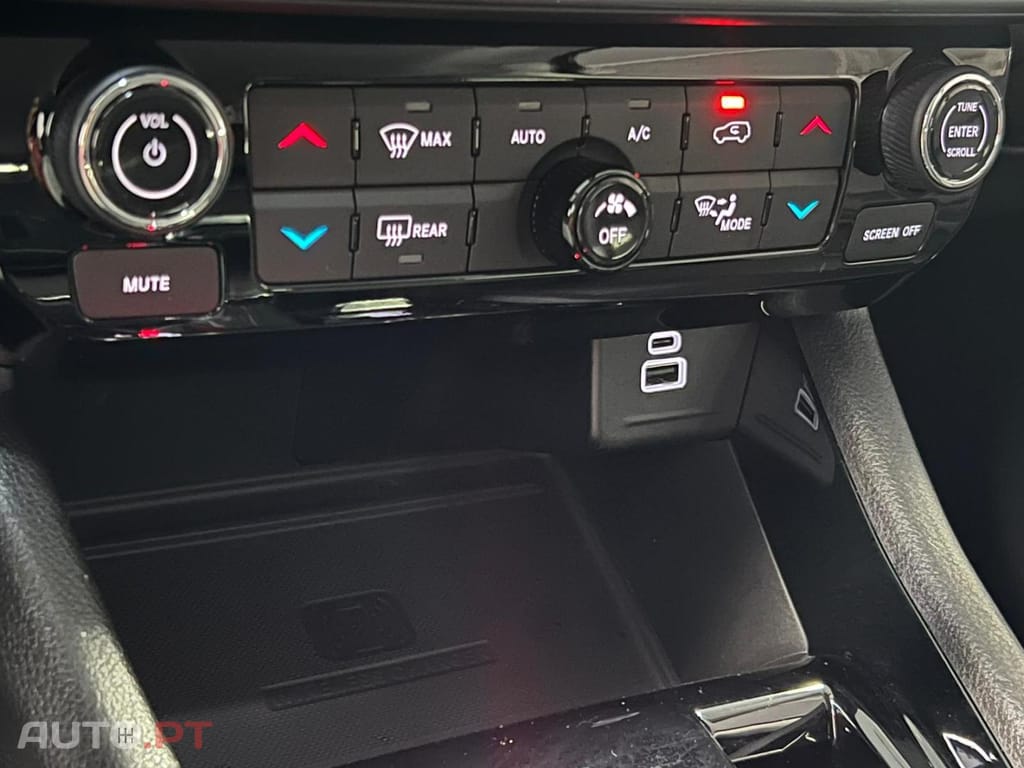 Jeep Compass Limited 1.3 TG Plug In Hybrid 4Xe