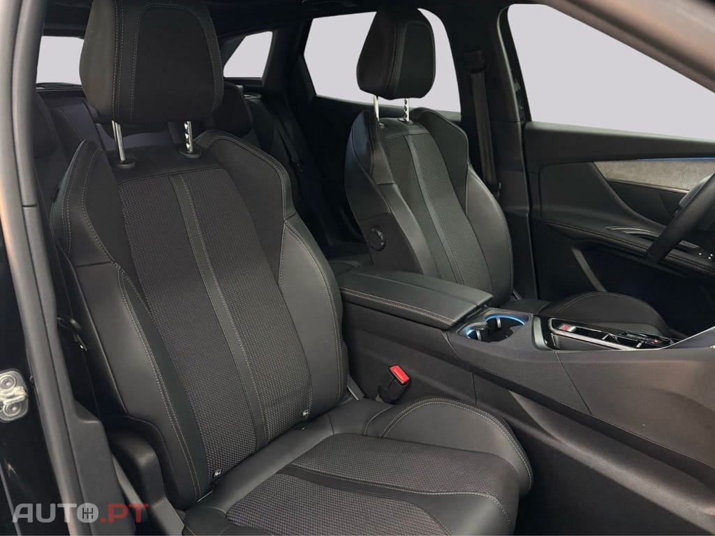 Peugeot 3008 GT EAT8