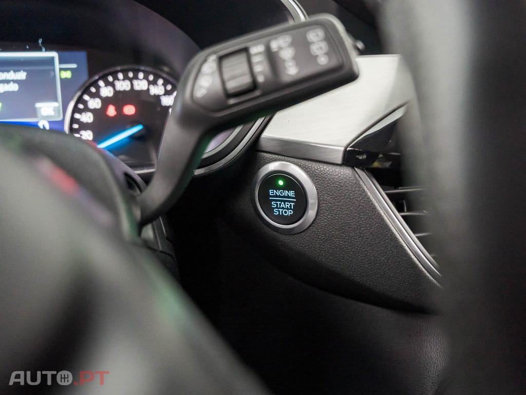 Ford Kuga 2.5 PHEV Titanium