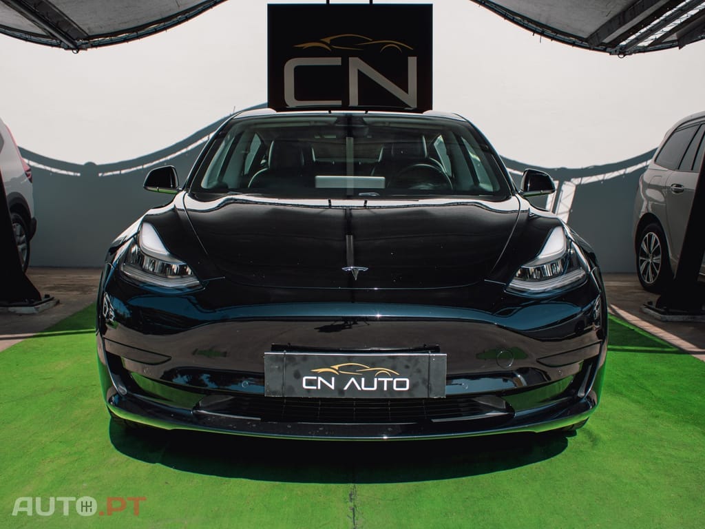 Tesla Model 3 Standard Range Plus RWD