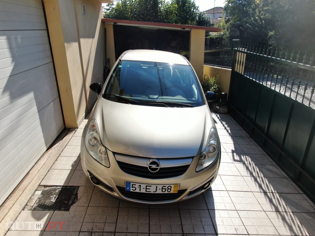 Opel Corsa Cosmo 1.2