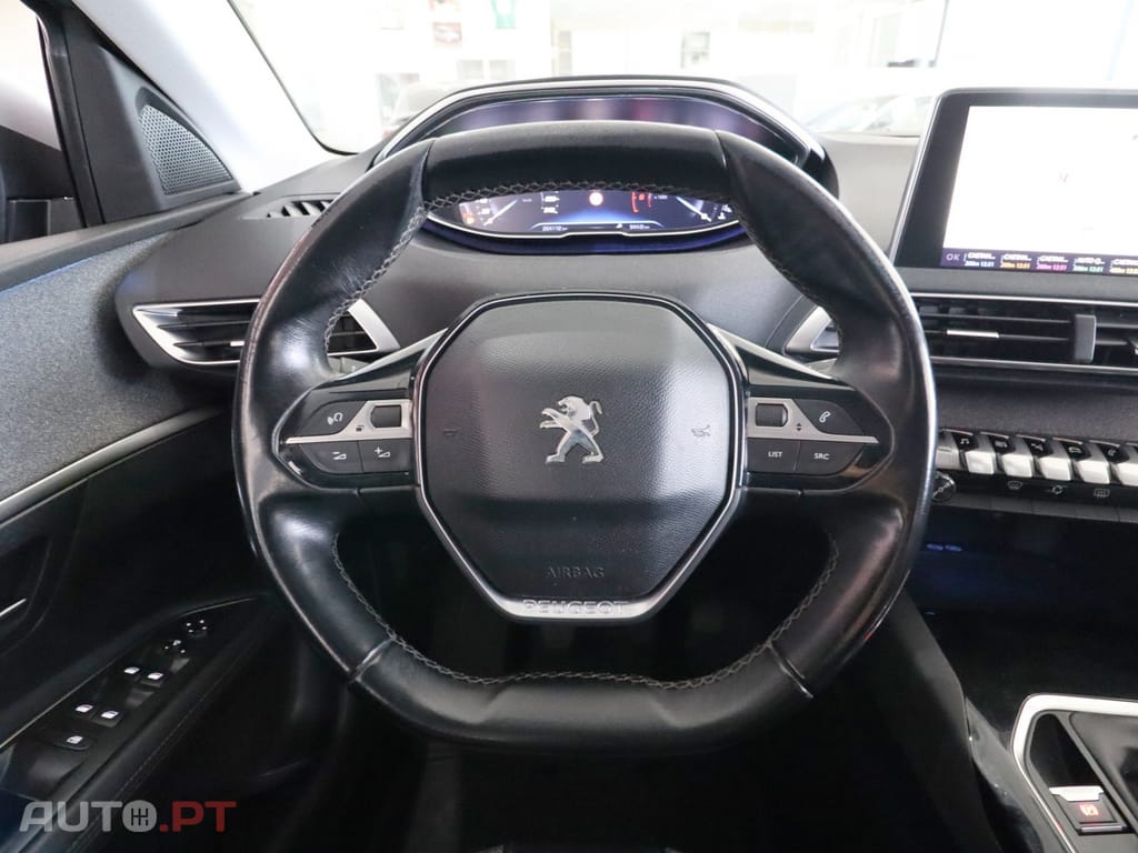 Peugeot 3008 1.5 BlueHDi Allure