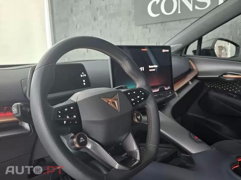 Cupra Tavascan 77 kWh Adrenaline
