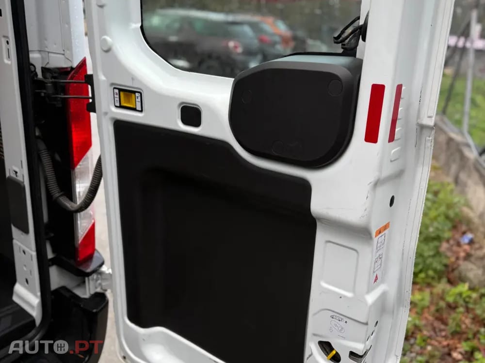 Ford Transit 330 L3 2.0 TDCi H2 Trend Antepara