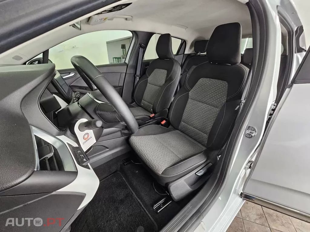 Renault Clio 1.0 TCe Limited Bi-Fuel