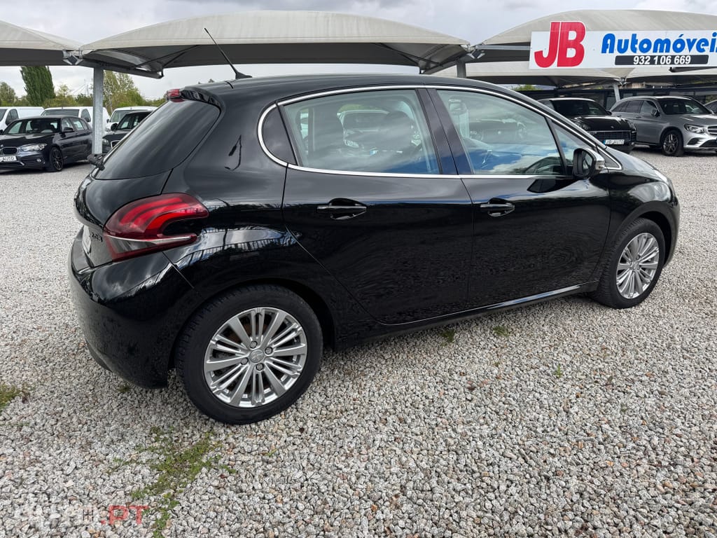 Peugeot 208 1.6 BlueHDi Allure