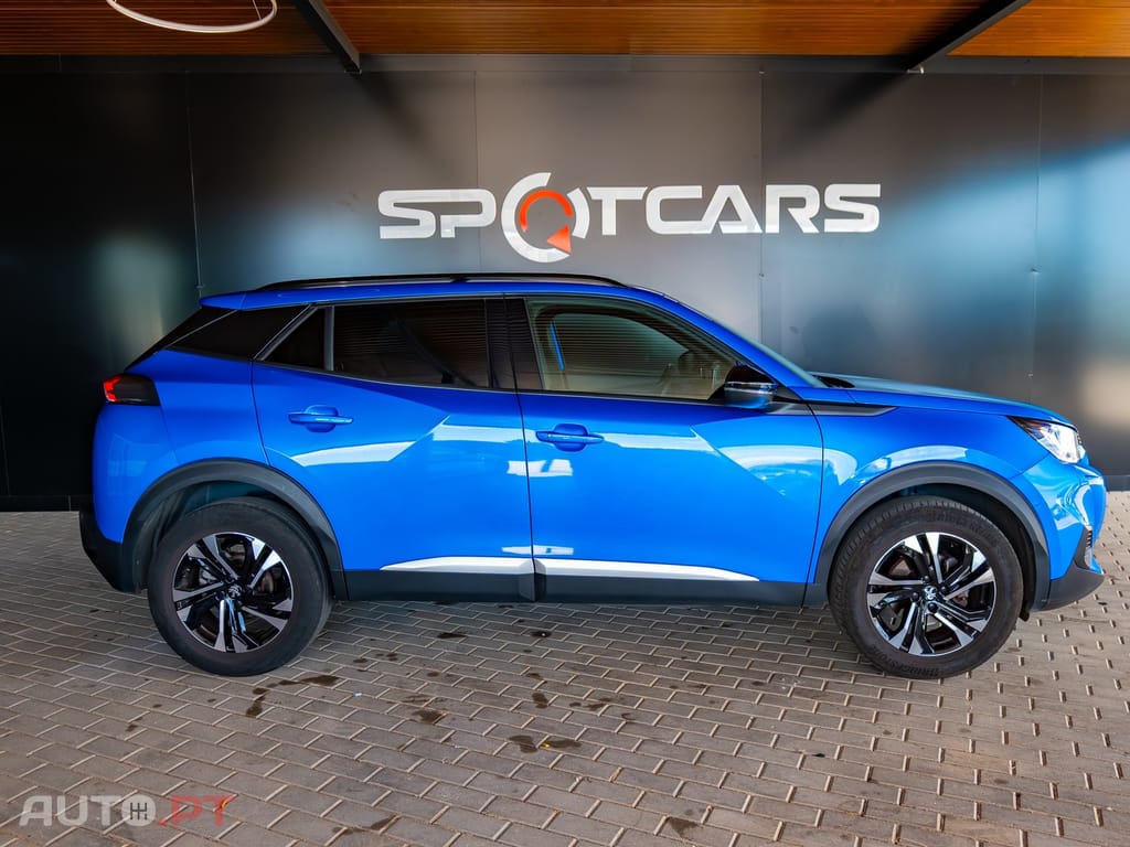 Peugeot 2008 1.2 PureTech Allure Pack
