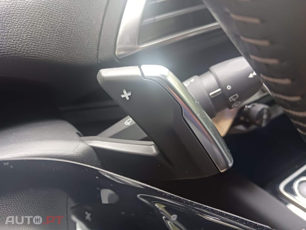 Peugeot 5008 1.5 BlueHDi Allure Pack EAT8