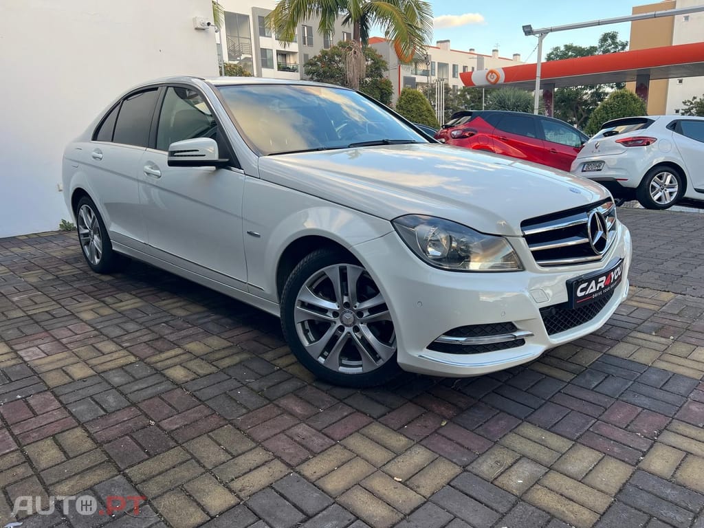 Mercedes-Benz C 220 CDi Avantgarde BlueEfficiency Aut.