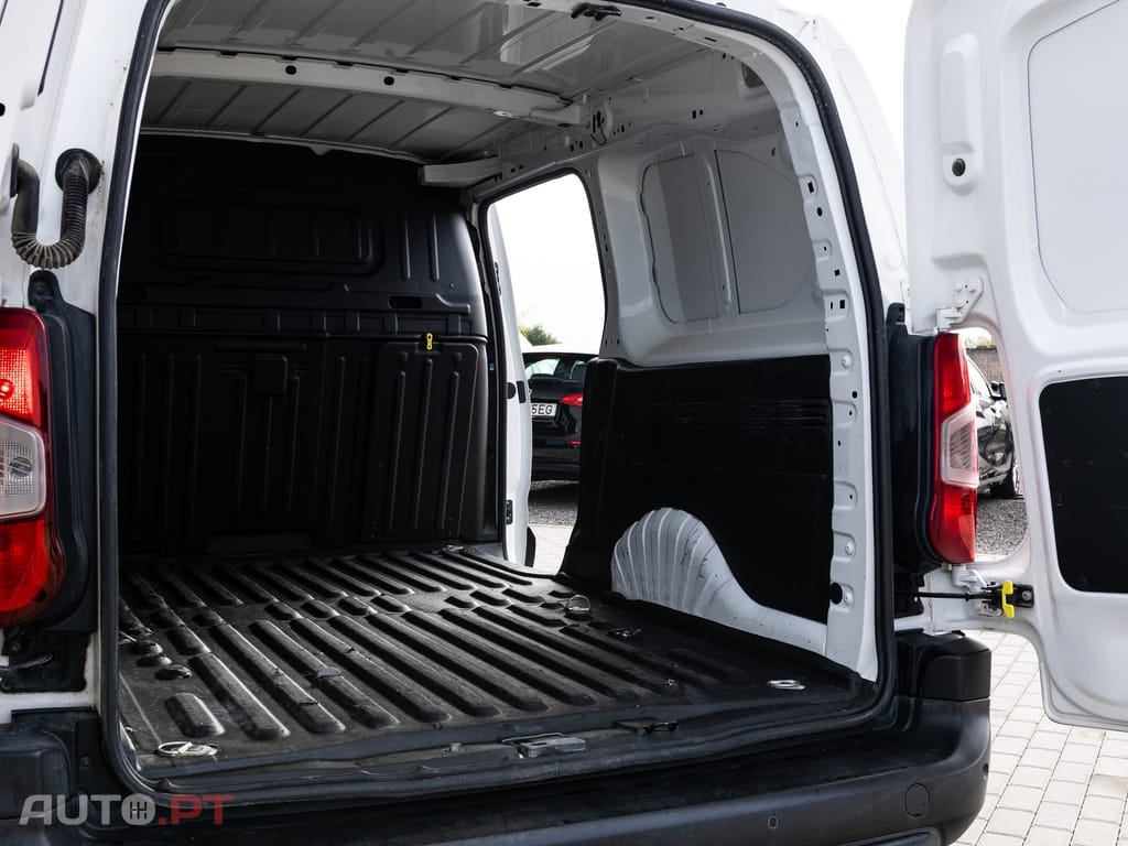 Opel Combo 1.5 CDTi L2H1 Enjoy