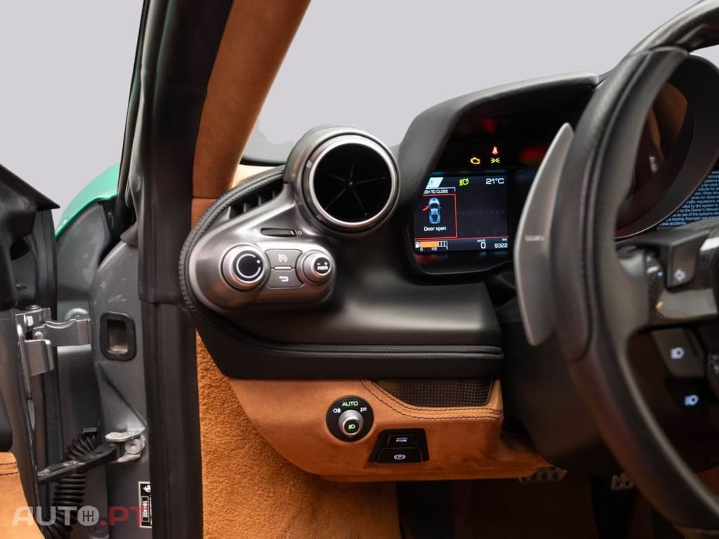 Ferrari F8 ND