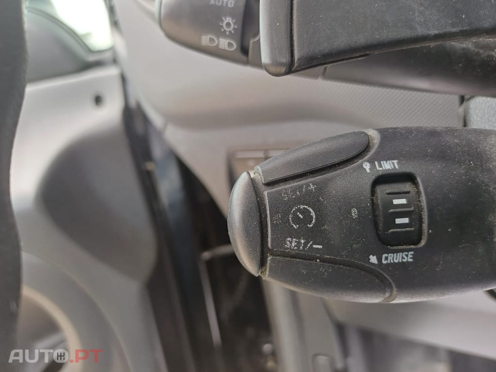 Citroen Berlingo 1.6 HDi Automática 3 Lug.