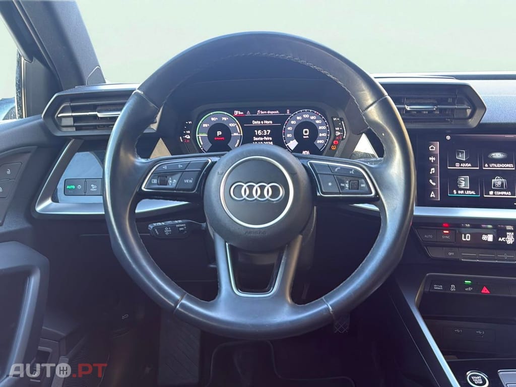 Audi A3 Sportback 45 TFSIe S line