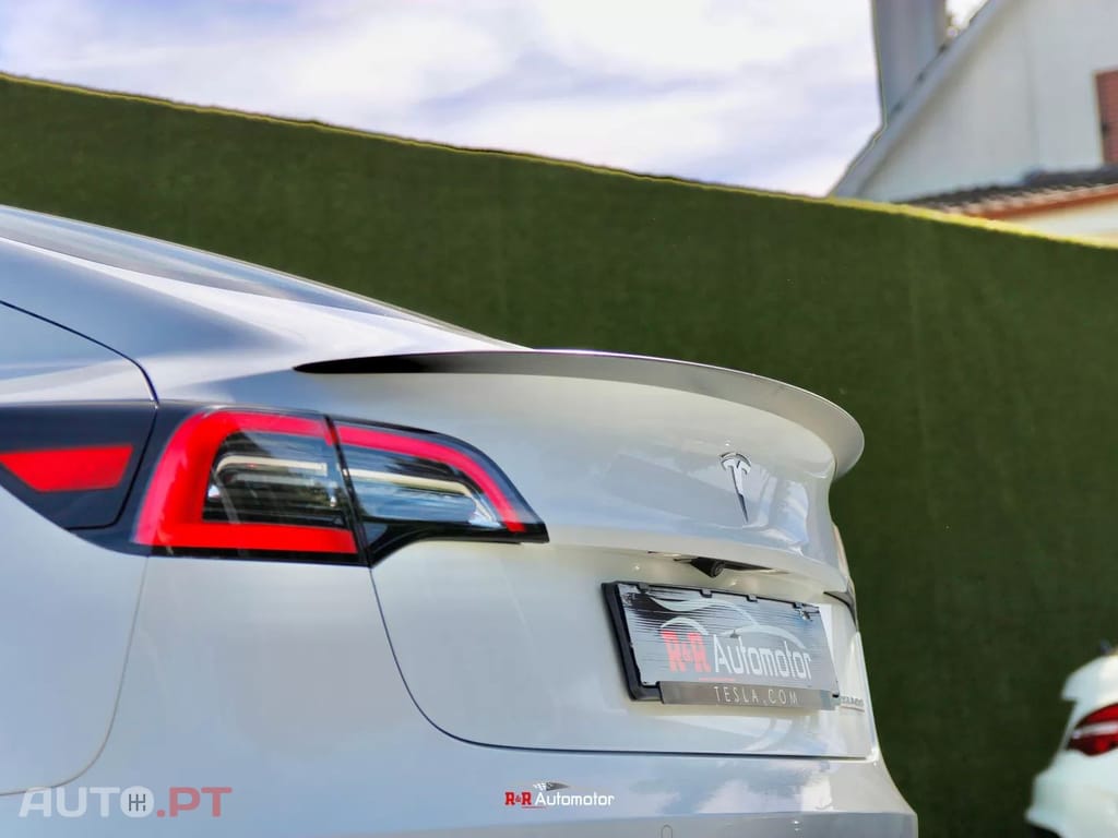 Tesla Model 3 Performance Dual Motor AWD