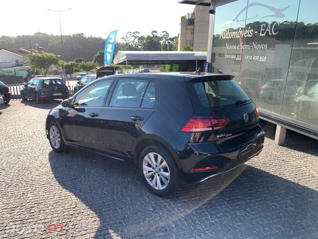 Volkswagen Golf 1.6 TDI Highline