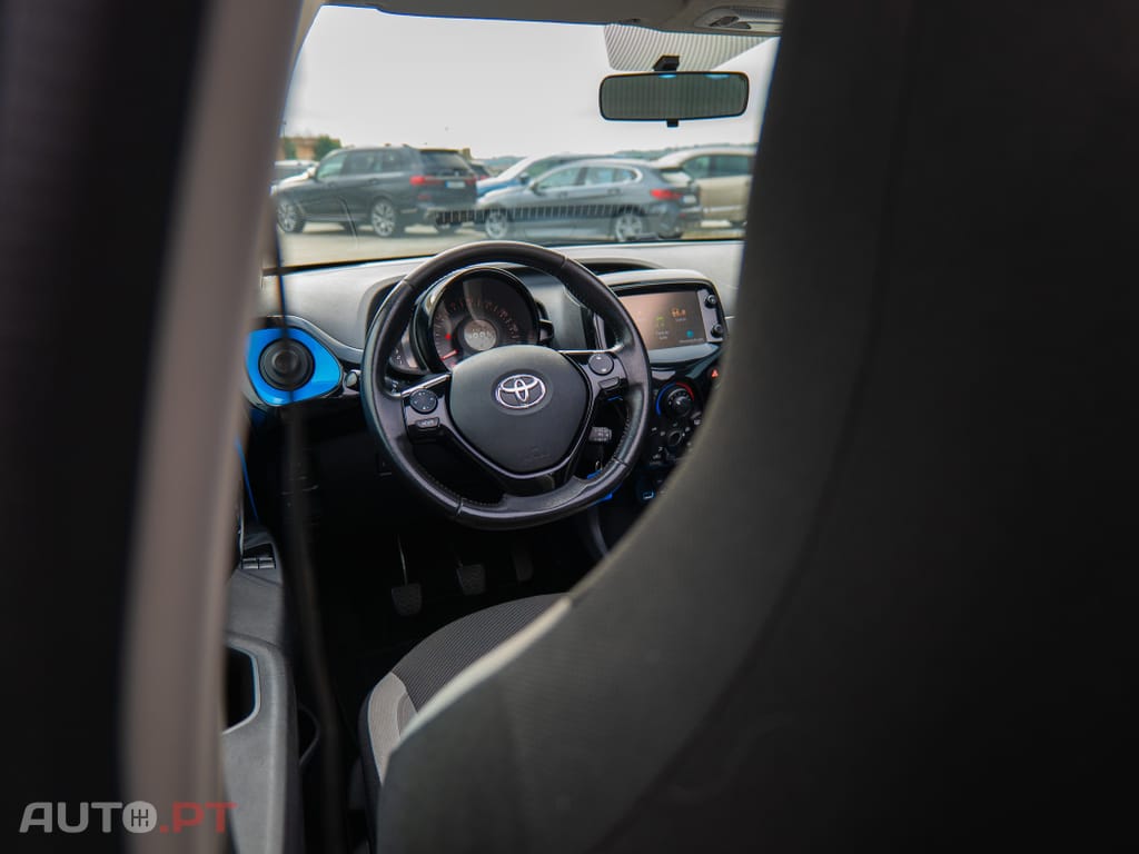 Toyota Aygo 1.0 X-Wave