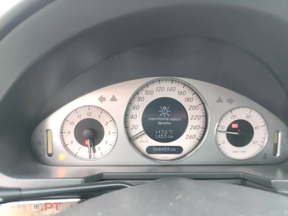 Mercedes-Benz E 220 CDi Avantgard