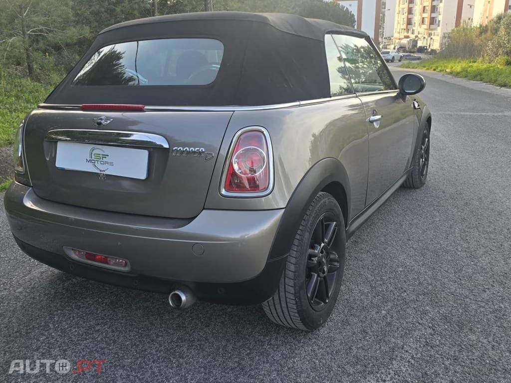 MINI Cabrio Cooper SD Auto