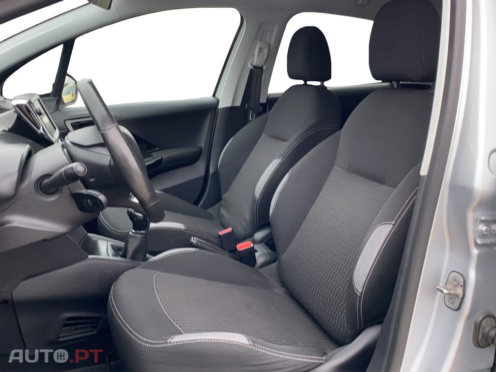 Peugeot 208 1.2 PureTech Active