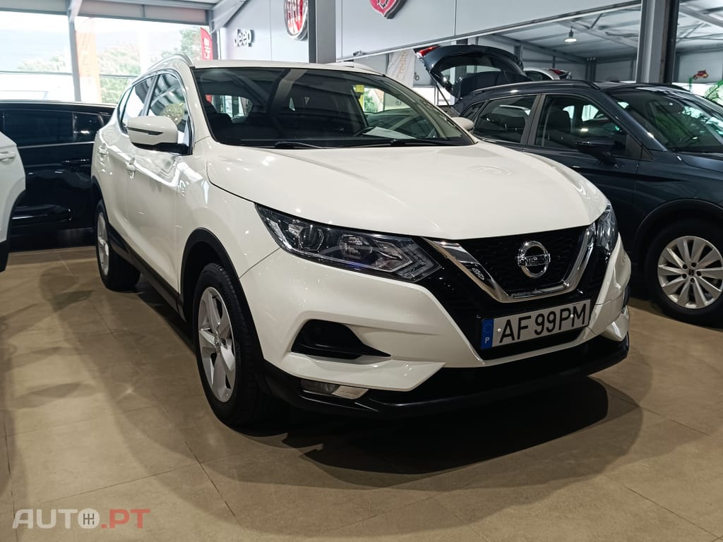 Nissan Qashqai 1.5 dCi N-Connecta