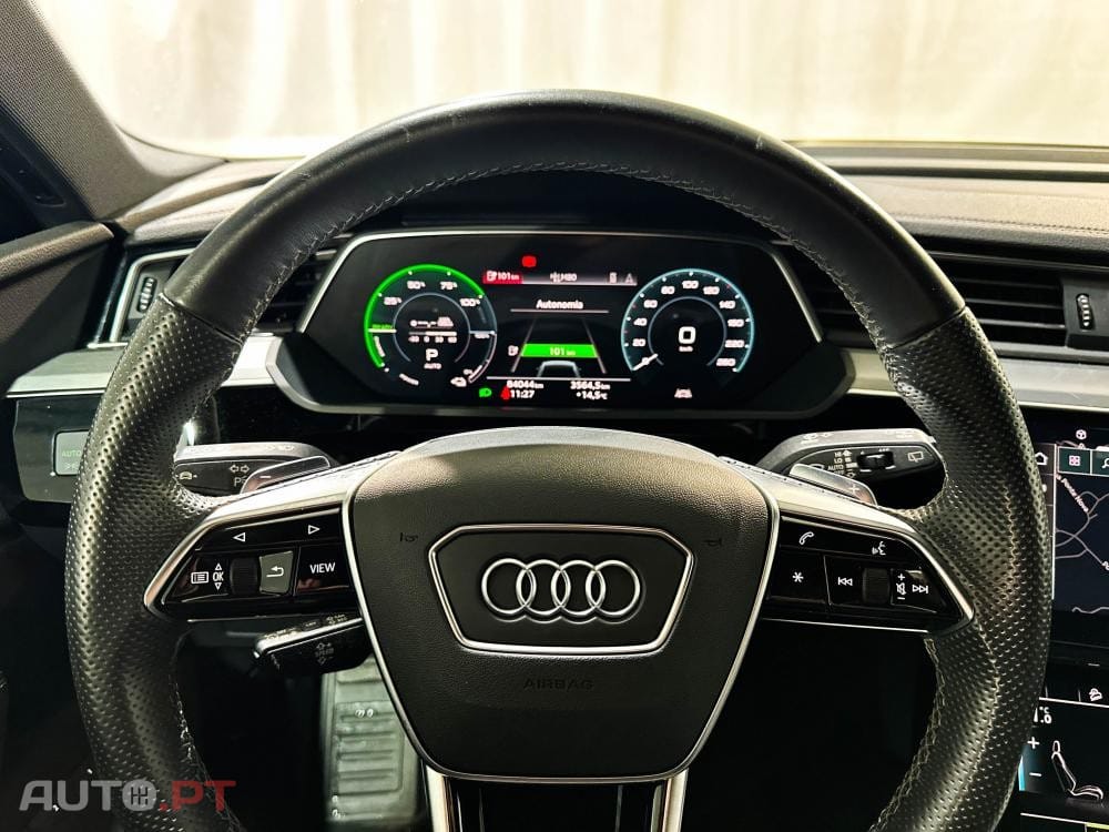 Audi E-Tron 55 quattro S line