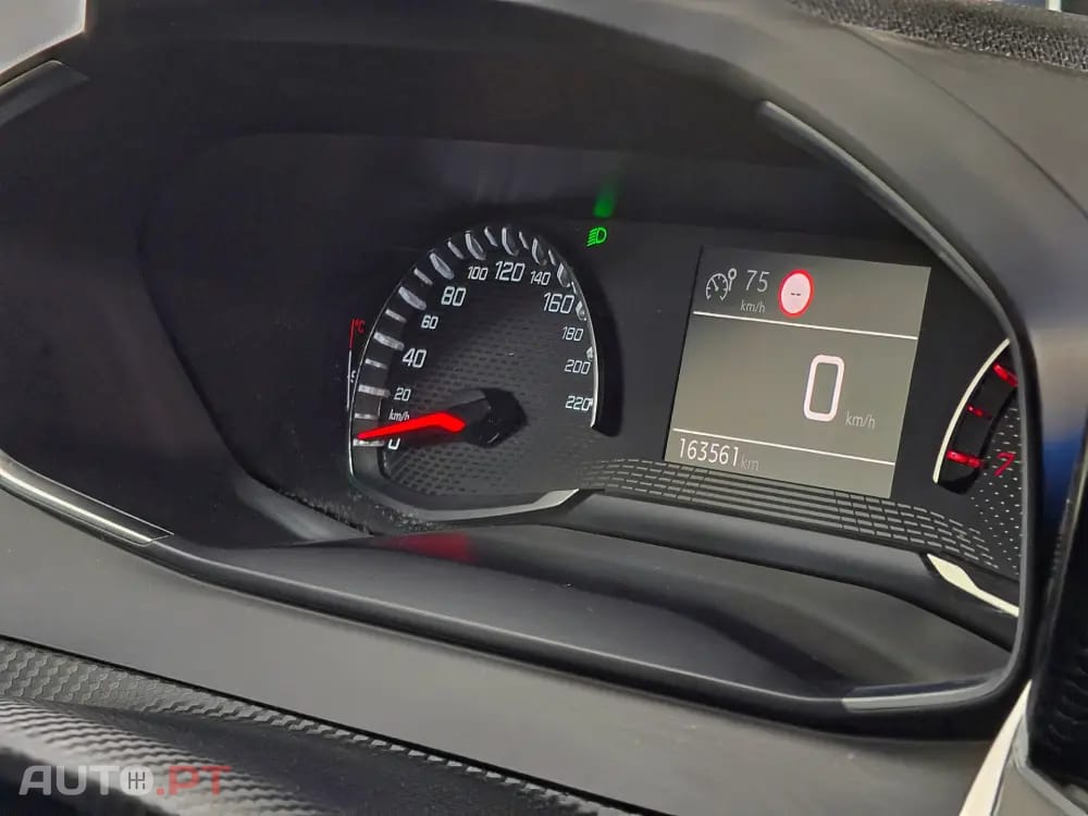 Peugeot 2008 1.5 BlueHDi Active Pack