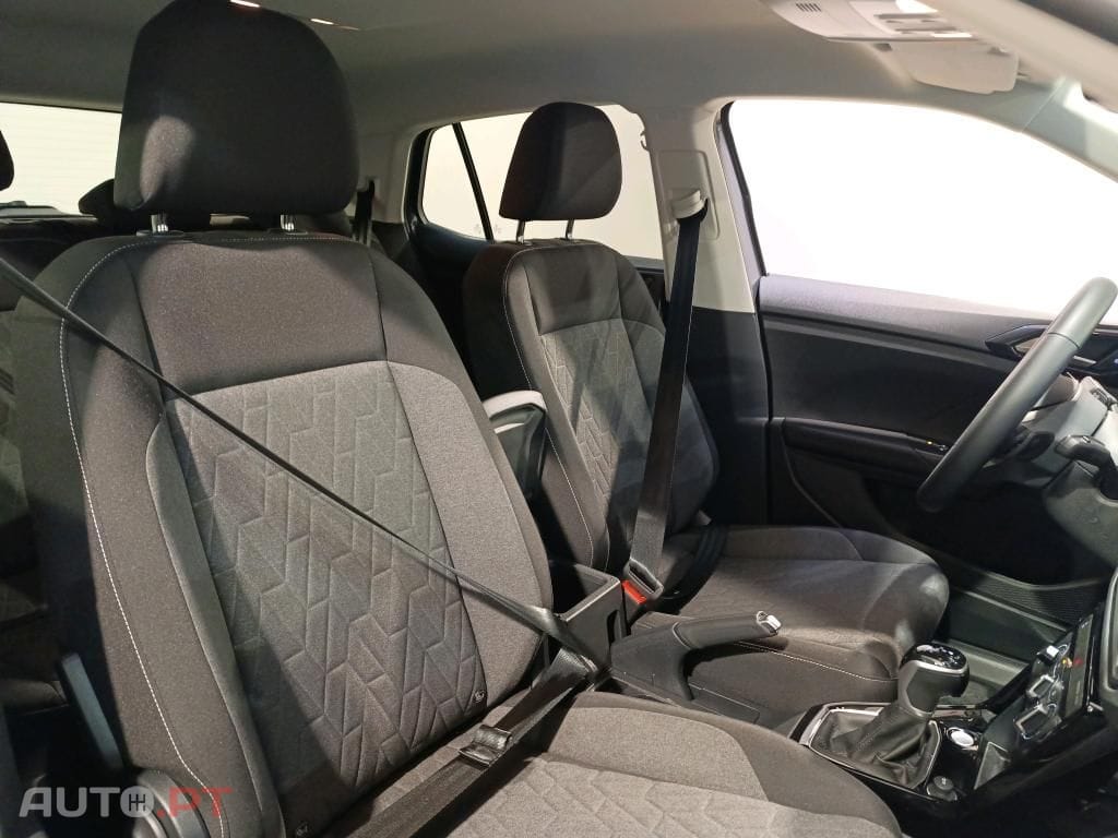 Volkswagen T-Cross 1.0 TSI Urban DSG