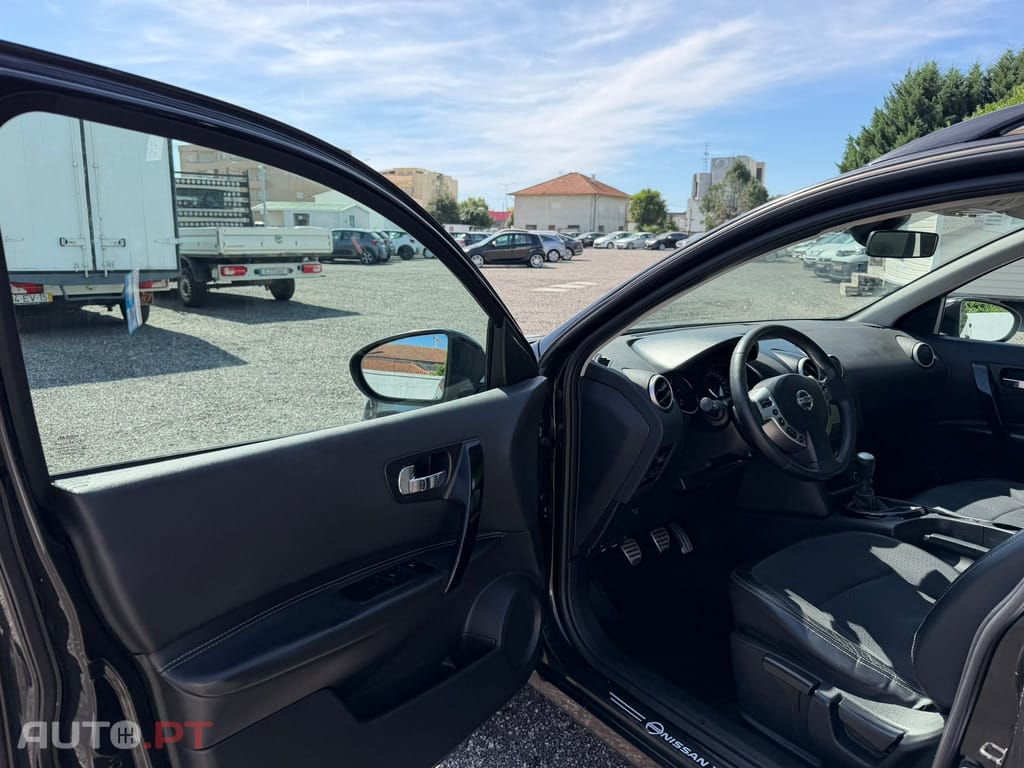 Nissan Qashqai 1.6 dCi Tekna Premium 18