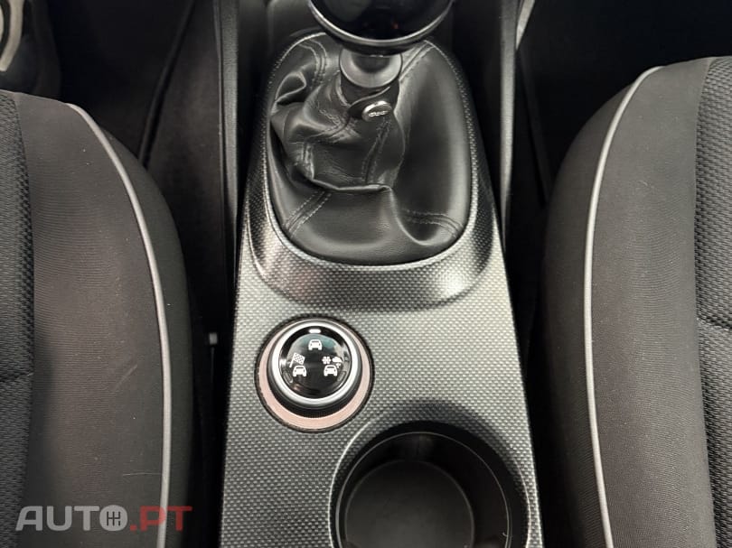 Fiat 500X 1.3 MJ City Cross S&S