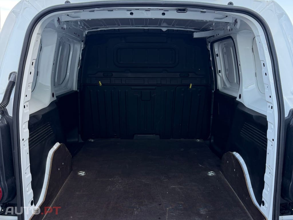 Peugeot Partner 1.5 BlueHDi Asphalt Standard