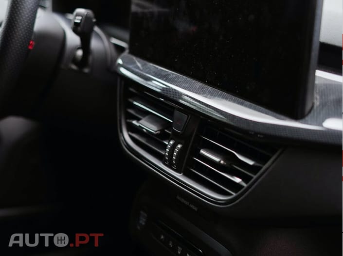 Ford Focus 1.0 EcoBoost MHEV ST-Line Design SIP