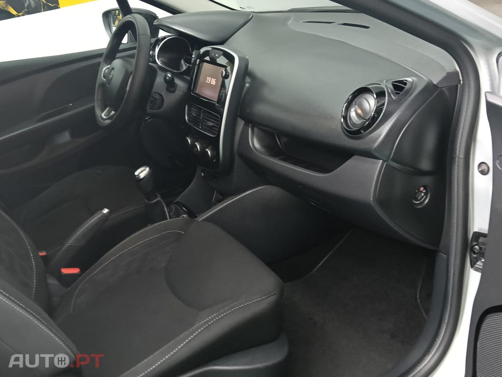 Renault Clio Sport Tourer 0.9 TCe Limited Edition