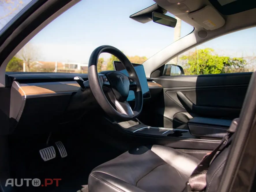 Tesla Model 3 Long Range AWD Dual Motor Performance