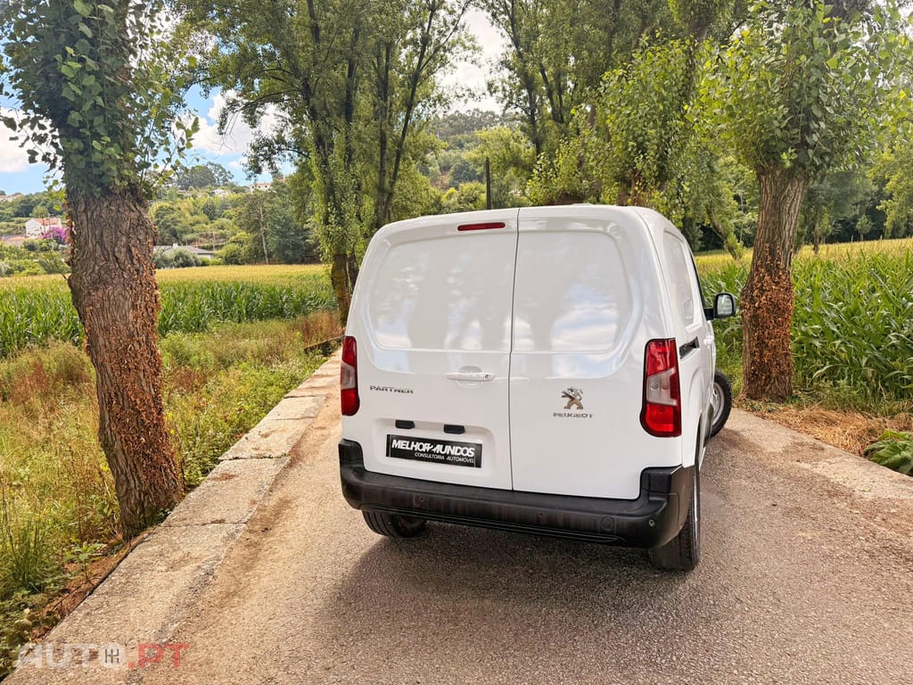 Peugeot Partner 1.6 BlueHDi Premium Standard