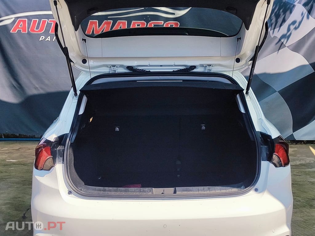 Fiat Tipo 1.3 M-jet Lounge