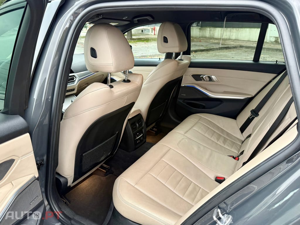 BMW 320 d Touring Pack M Auto