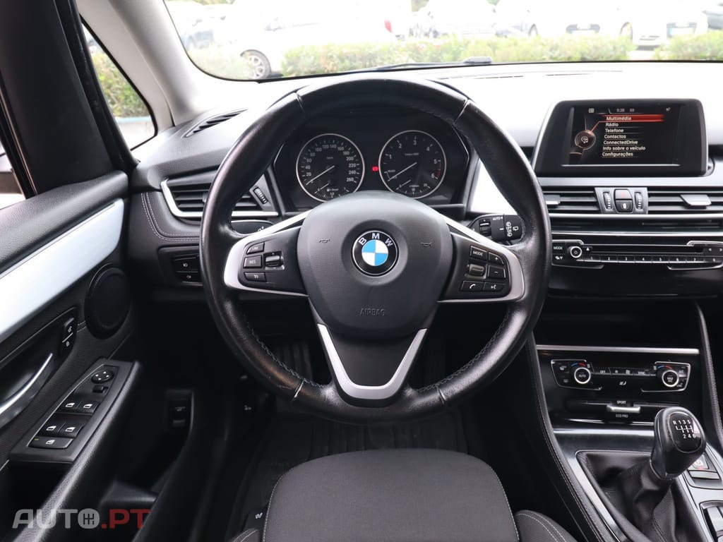 BMW 216 d Advantage