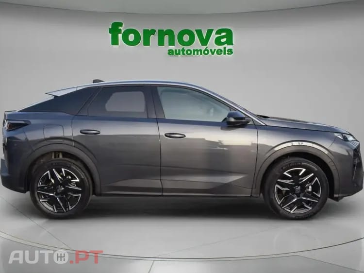 Peugeot 3008 1.2 Hybrid Allure e-DCS6