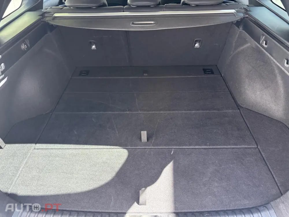 Kia Ceed SW 1.4 T-GDI Drive+SRF 7DCT