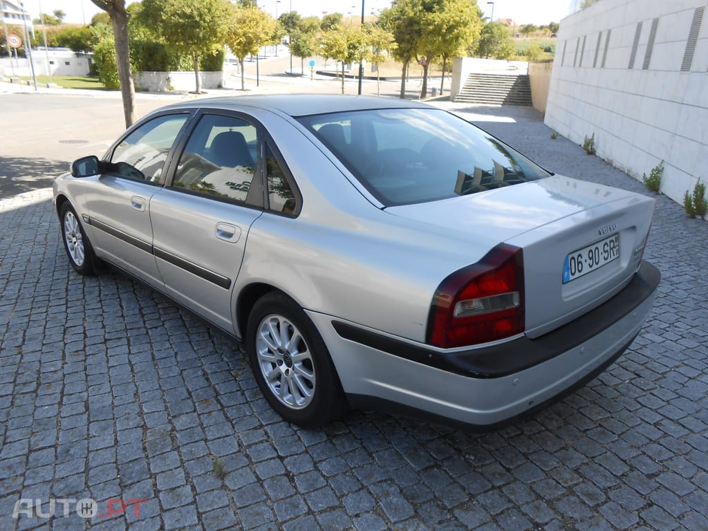 Volvo S80 2.0 T - GPL