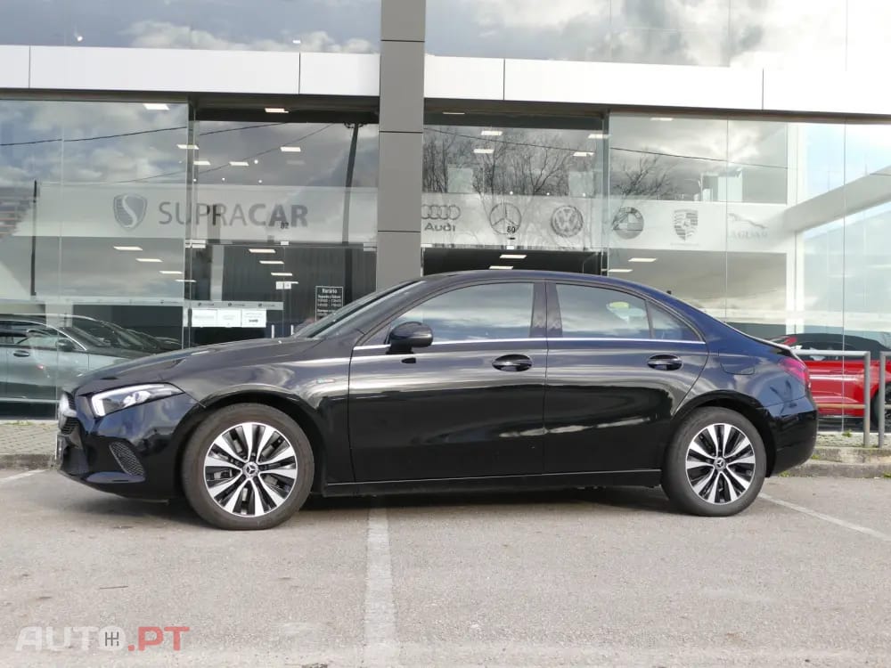 Mercedes-Benz A 250 e Style Plus