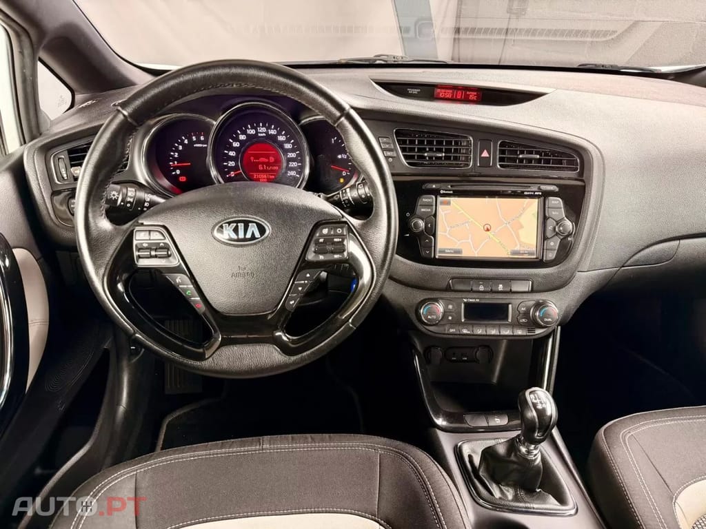 Kia Ceed CEED Crdi 